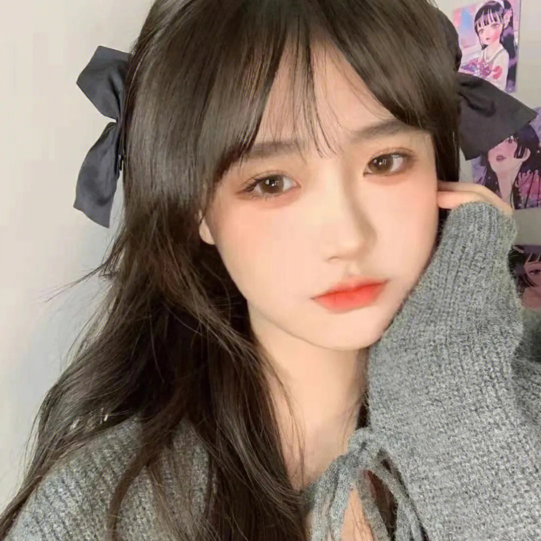 镜中的女孩
